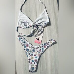 Oceanus swimwear size medium biking set new with tag